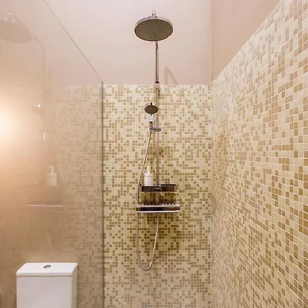 Bonjardim By Lovelystay Pensión 3*