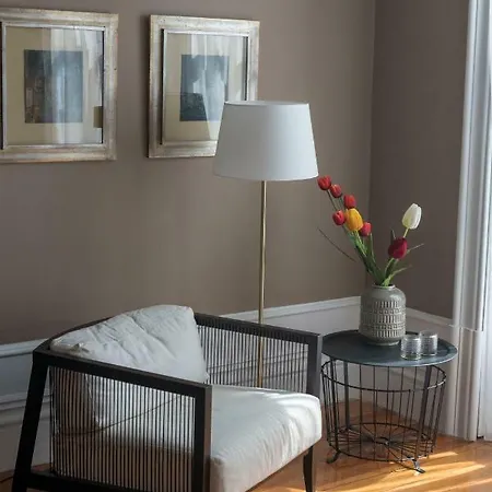 Bonjardim By Lovelystay Pensión 3*